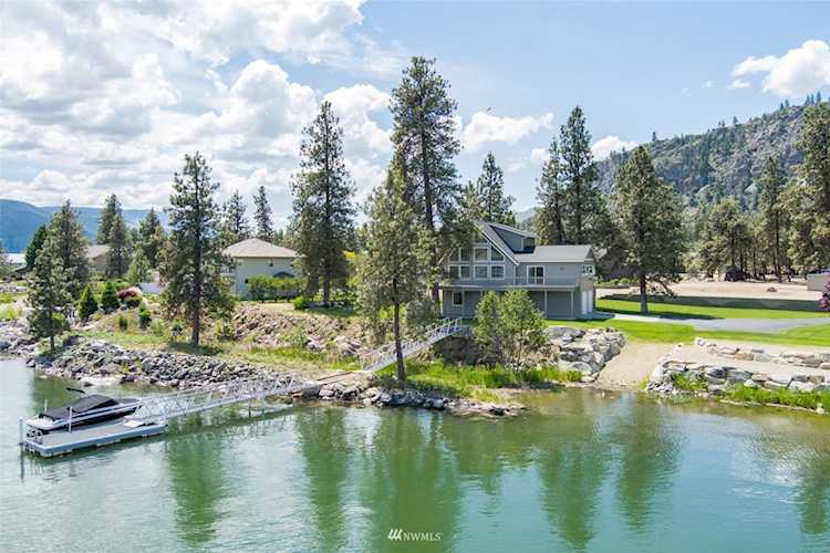 15235 N Lakeshore Dr Entiat, WA 98822