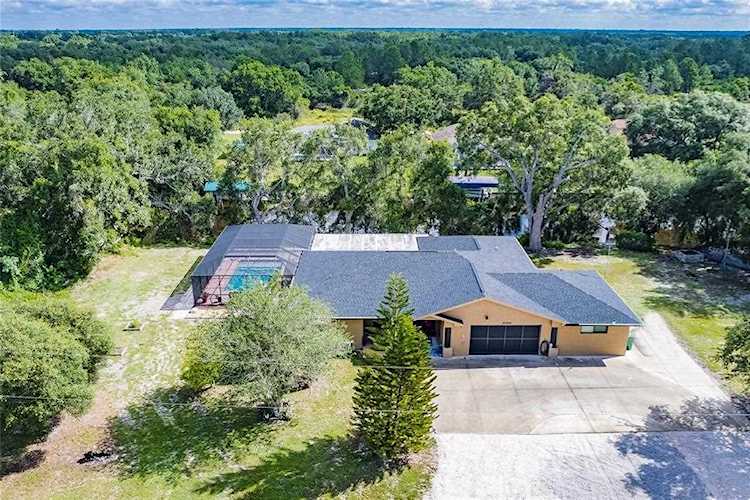 27300 San Carlos Dr Punta Gorda, FL 33983