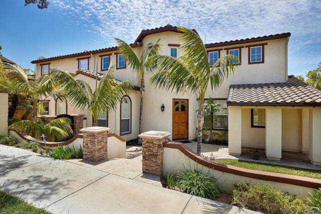 6254 Topiary Street Carlsbad, CA 92009