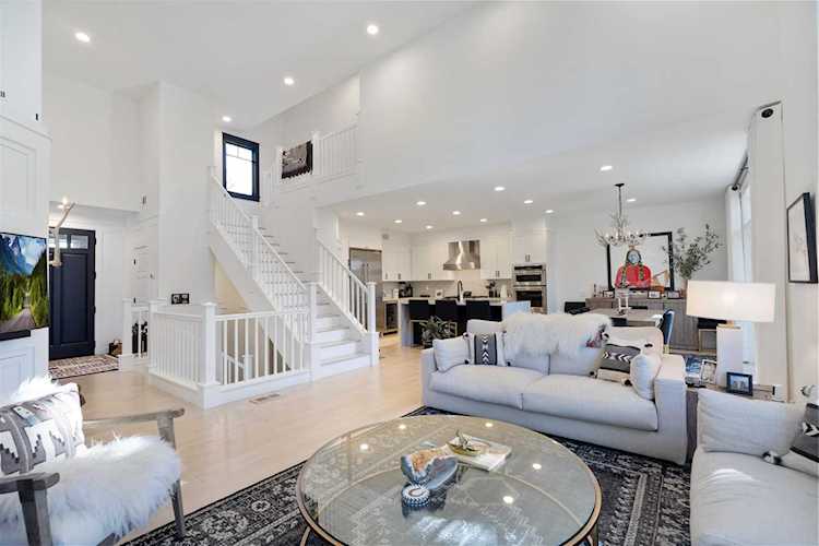 1027 Timbers Ct Mammoth Lakes, CA 93546-0000