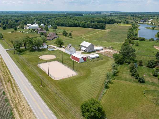 6735 Grove Rd Oswego, IL 60543