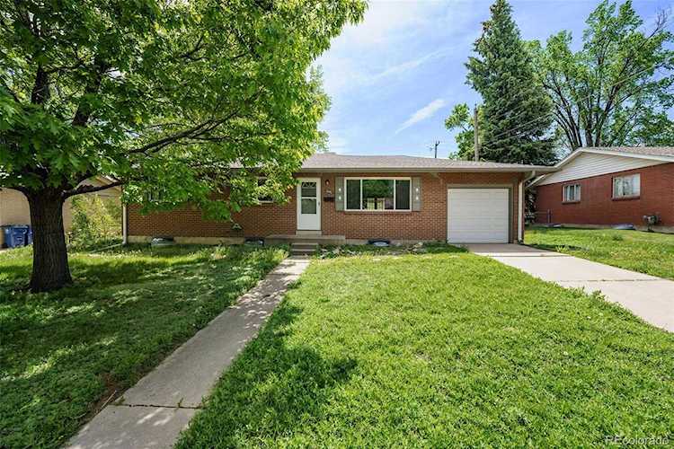 2090 Braun Dr Golden, CO 80401