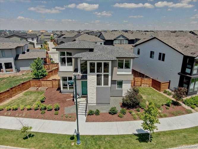 9967 E 59th North Place Denver, CO 80238