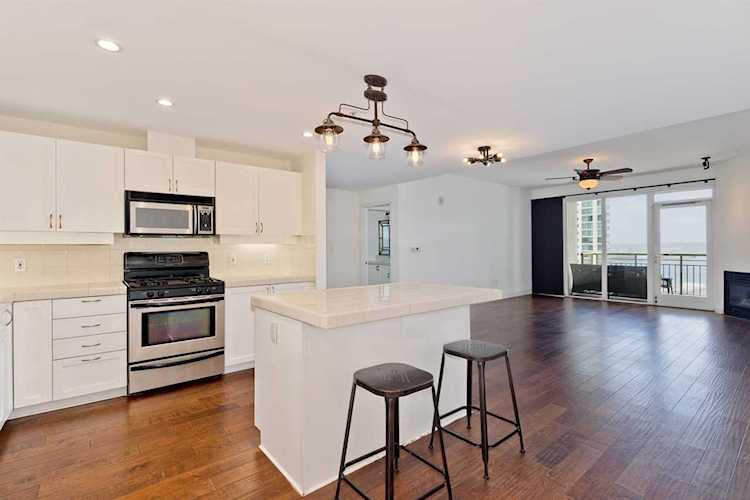 1240 India St #2002 San Diego, CA 92101