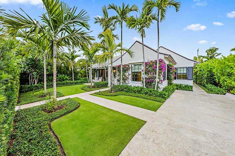 135 Chilean Avenue Palm Beach, FL 33480
