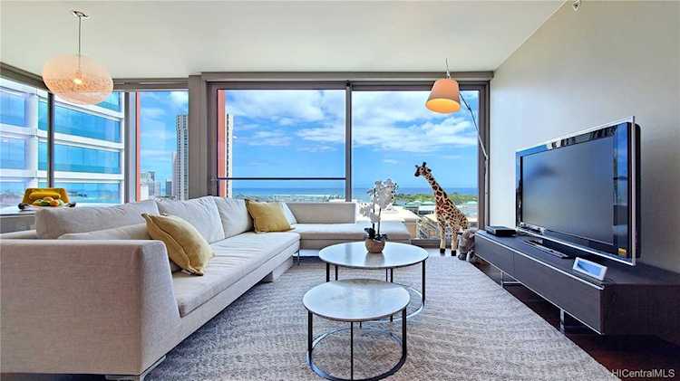 1555 Kapiolani Boulevard #1108 Honolulu, HI 96814