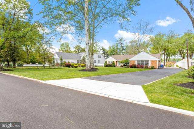 1602 2nd St Delanco, NJ 08075