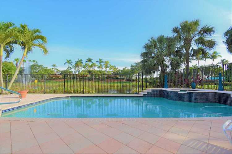 19233 Skyridge Circle Boca Raton, FL 33498
