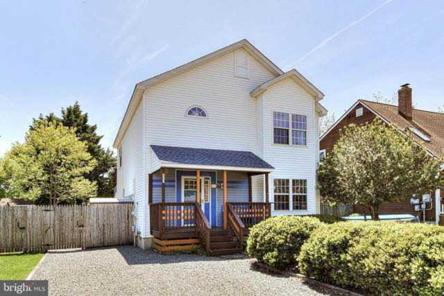 37424 1st St Rehoboth Beach, DE 19971