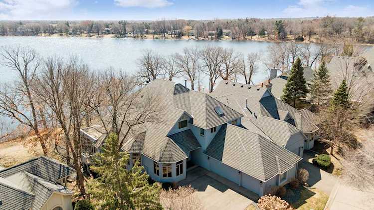 4726 Bouleau Road White Bear Lake, MN 55110