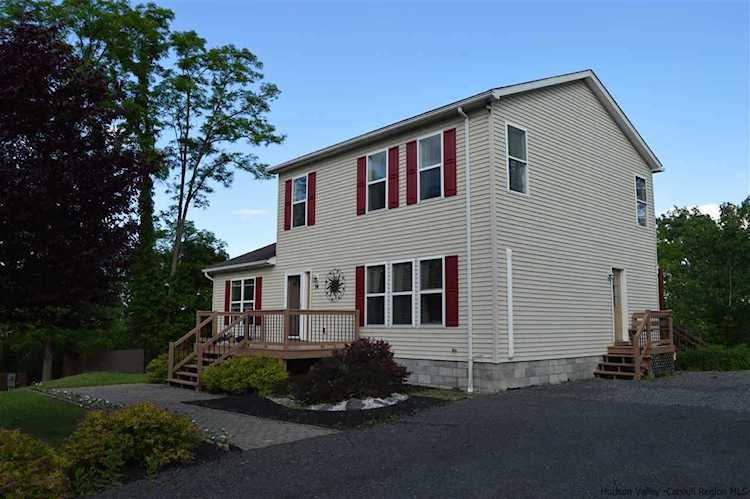 16 Goldrick's Landing Rd Kingston, NY 12401