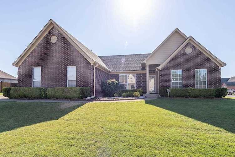 5400 White Diamond St Memphis, TN 38109 | MLS 10125663 Photo 1