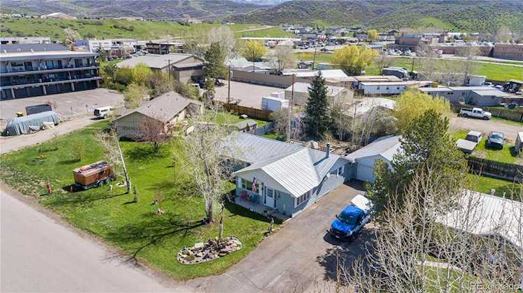 2535 Riverside Dr Steamboat Springs, CO 80487