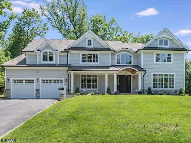 32 Spenser Dr Short Hills, NJ 07078