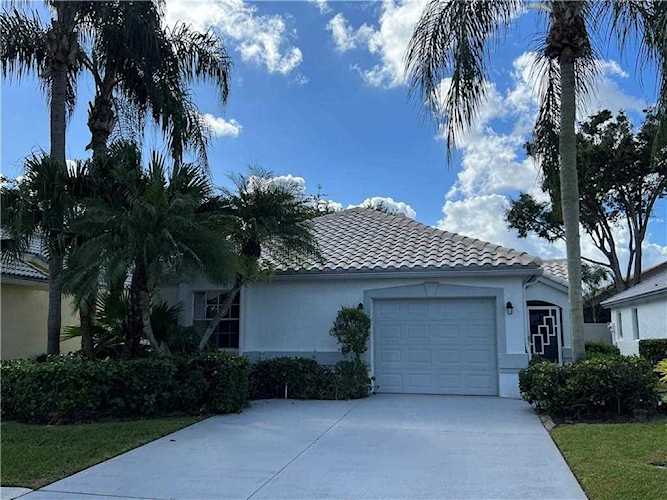 6088 Bay Isles Dr Boynton Beach, FL 33437