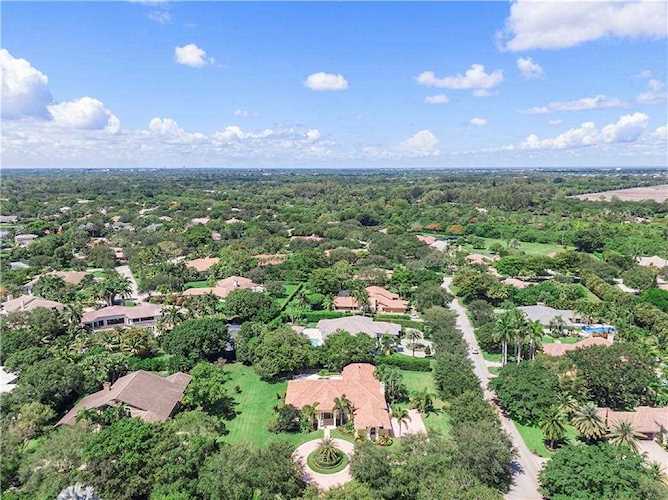 7730 Newport Ln Parkland, FL 33067