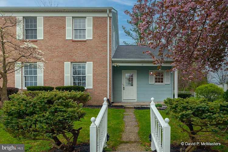 10 Newington Ct N Charles Town, WV 25414 | MLS WVJF2003878 Photo 1