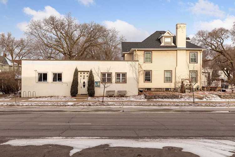2548 Pleasant Avenue Minneapolis, MN 55404