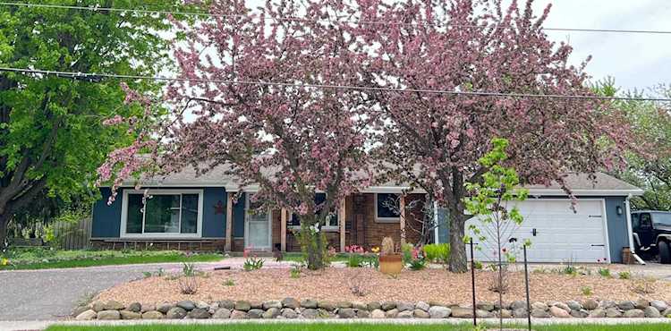 335 W Evergreen Dr Appleton, WI 54913