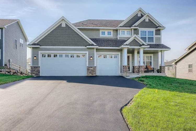 1835 Paddock Lane Victoria, MN 55386