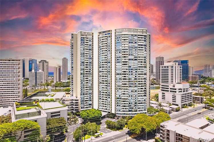 2333 Kapiolani Boulevard #2102 Honolulu, HI 96826 | MLS 202211028 Photo 1