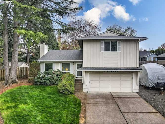 12670 SW Galloway Ct Beaverton, OR 97008