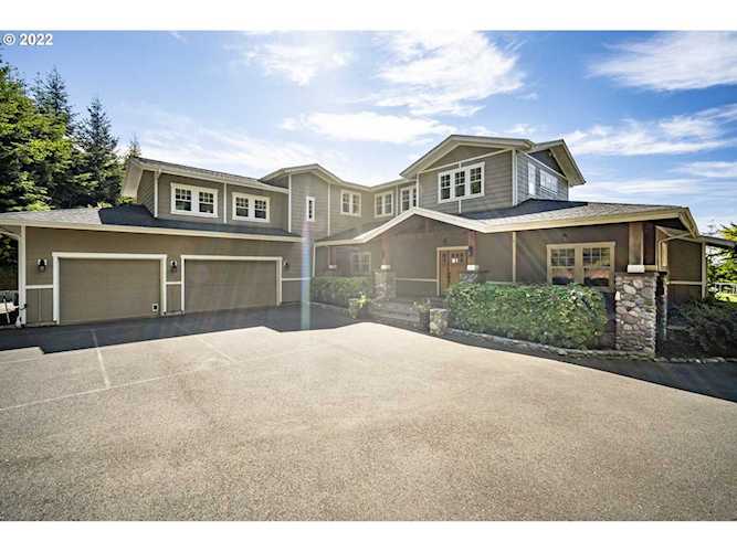 65611 East Bay Rd North Bend, OR 97459