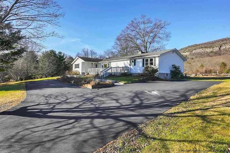 3046 Route 44/55 Gardiner, NY 12525
