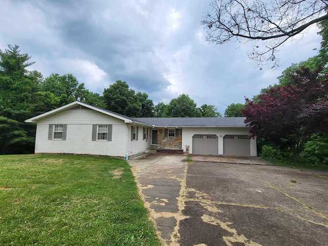 3260 Harmony Way Evansville, IN 47720