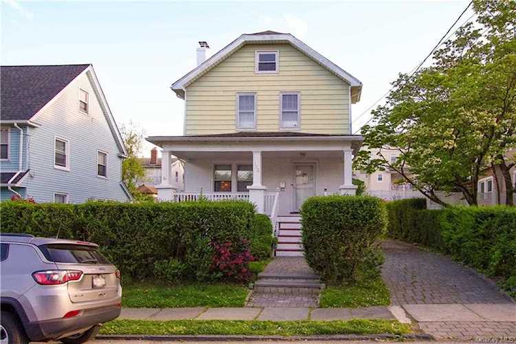 126 Morsemere Avenue Yonkers, NY 10703