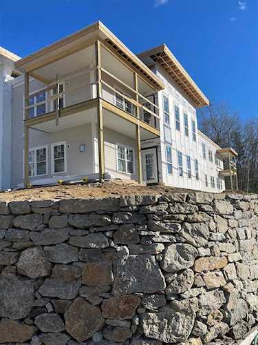 960 Sagamore Ave #11 Portsmouth, NH 03801