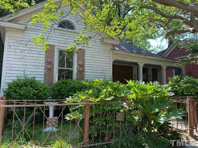 306 Linden Avenue Raleigh, NC 27601