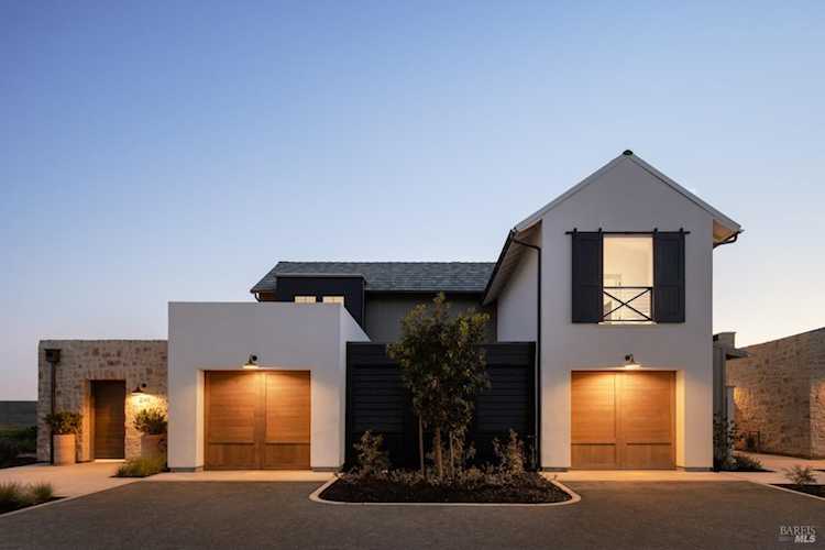 208 Auberge Path #12 Napa, CA 94559
