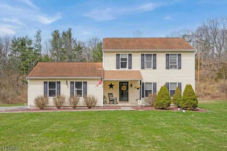 28 Goodale Rd - Home for Sale in Andover Twp. NJ Photo 1