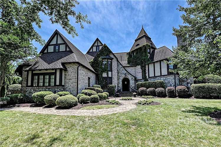 8403 Glendevon Ct Waxhaw, NC 28173