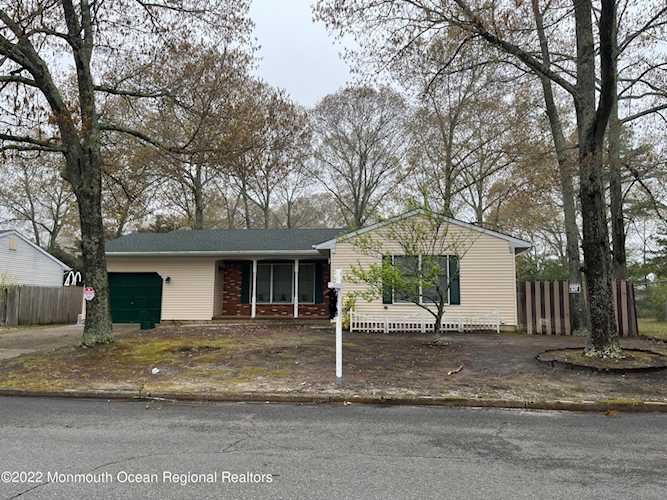 770 Briar Rd Lanoka Harbor, NJ 08734