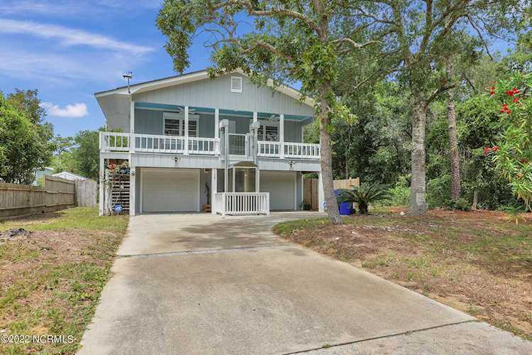 117 NE 34th Street Oak Island, NC 28465