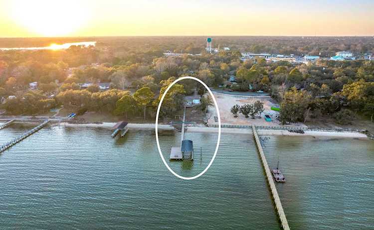 281 NE Beachview Drive Fort Walton Beach, FL 32547