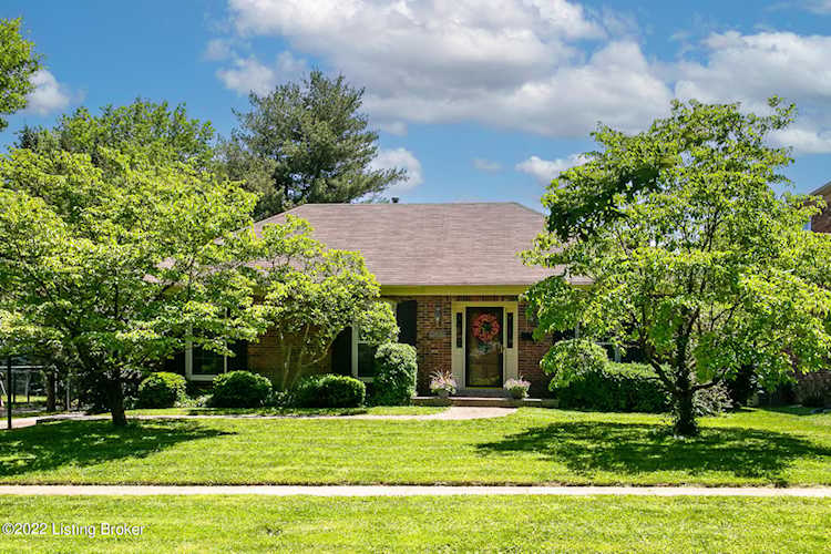 4248 Darbrook Rd Louisville, KY 40207 | MLS 1612549 Photo 1