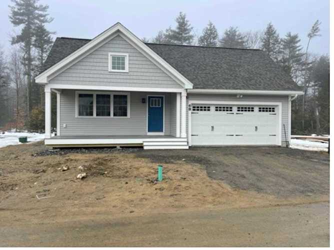 68 Three Ponds Dr Brentwood, NH 03833