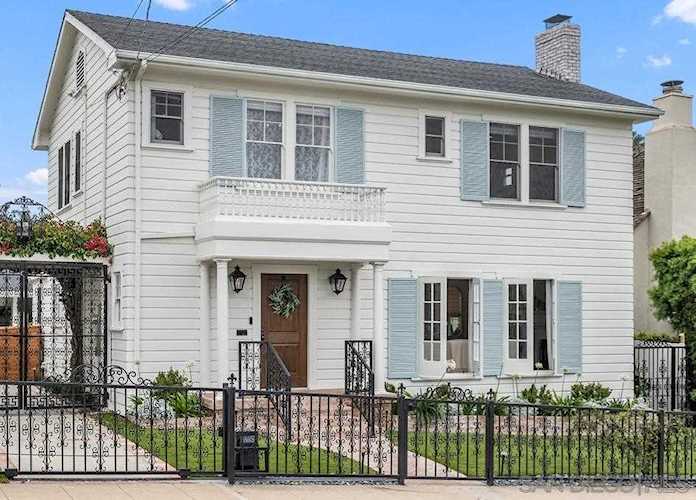 637 Arenas La Jolla, CA 92037