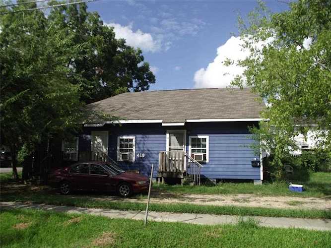 419 James St Houston, TX 77009