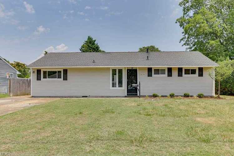 home for sale in Tarrallton Norfolk VA 23518 - MLS 10440826 Photo 1
