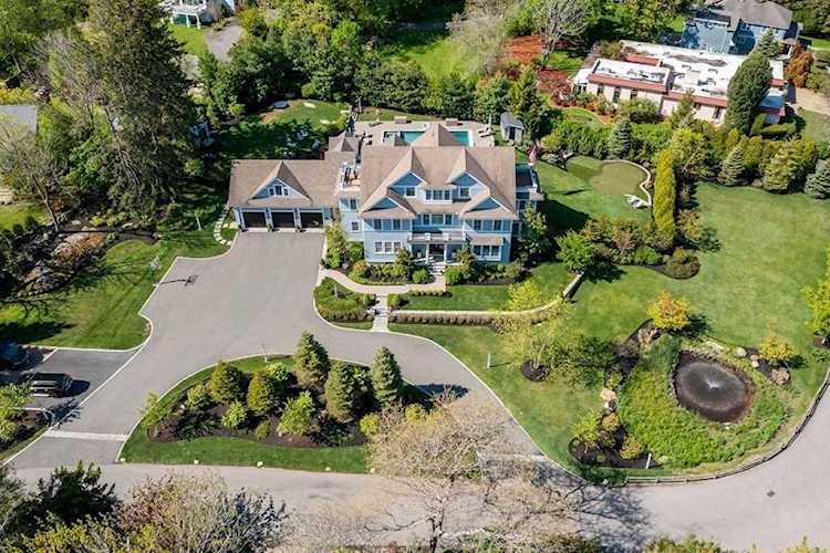 45 Phillips Beach Ave. Swampscott, MA 01907