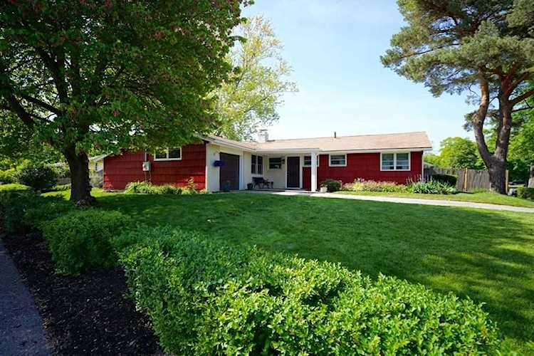 2 Andover Rd Beverly, MA 01915 | MLS 72986671 Photo 1
