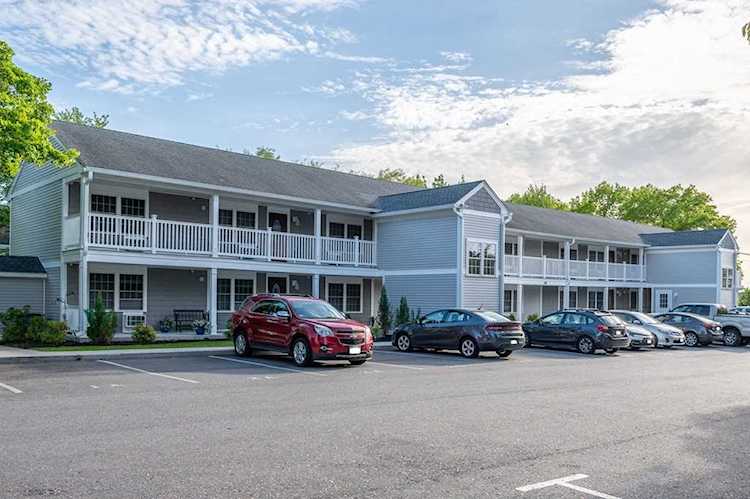 146 Main St #2D Clinton, MA 01510