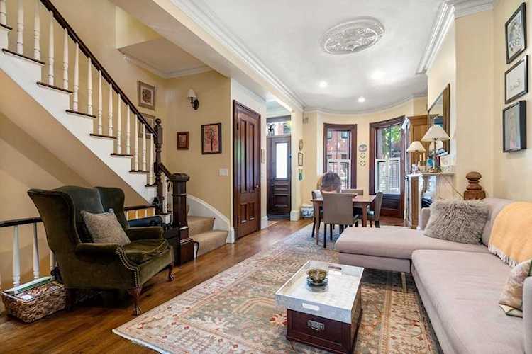 4 St Charles Street Boston, MA 02116
