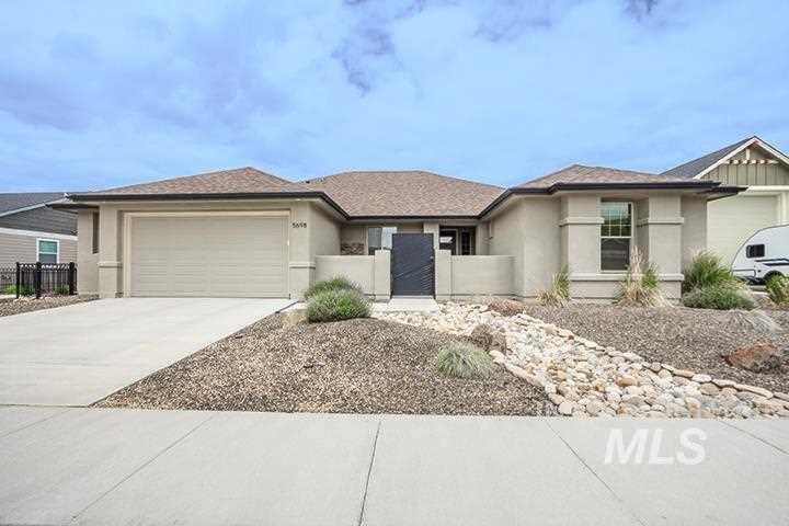 5698 W Ardossan Street Boise, ID 83714