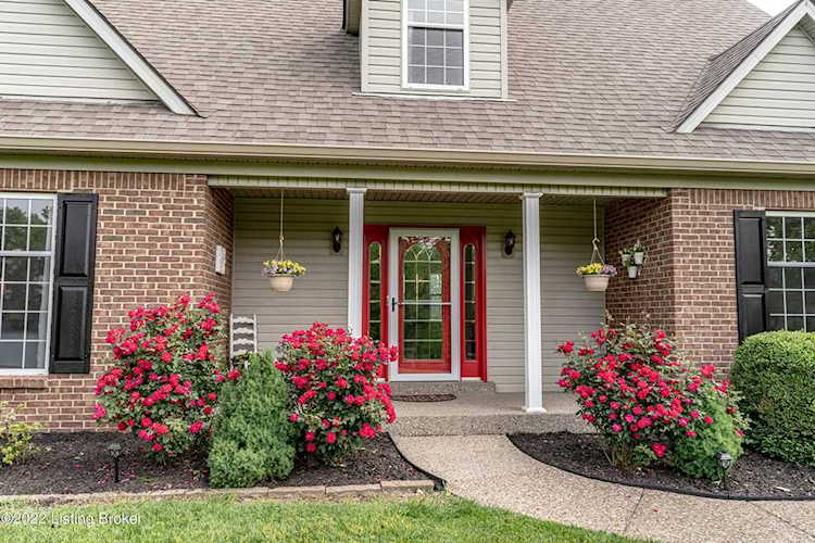 1302 Geoghegan Rd Shelbyville, KY 40065