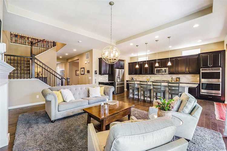 8056 Piney River Ave Littleton, CO 80125